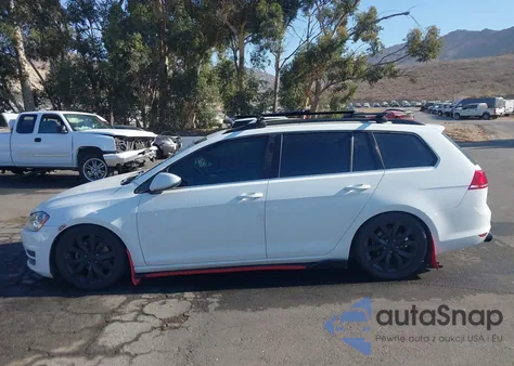 2016 Volkswagen Golf Sportwagen Tsi Limited Edition z USA, uszkodzony, nr VIN 3VWC17AU7GM518907